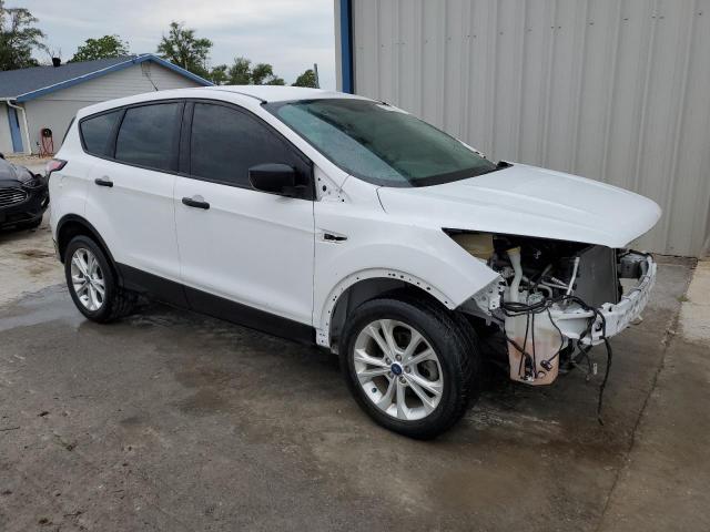 Photo 4 from auction – 2017 FORD ESCAPE S with VIN 1FMCU0F78HUE01446