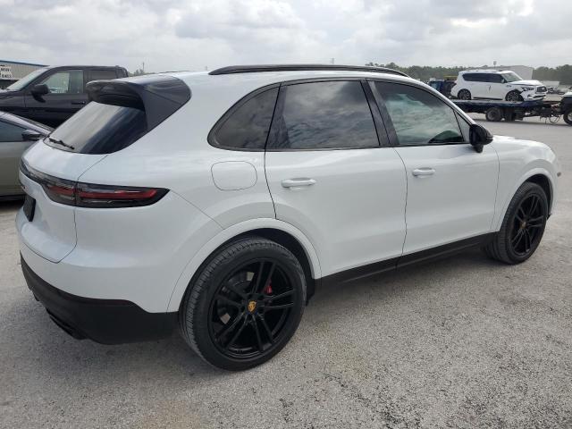 Photo 3 from auction – 2019 PORSCHE CAYENNE with VIN WP1AA2AY3KDA01154
