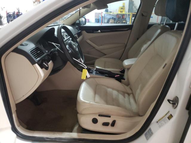 Photo 7 from auction – 2014 VOLKSWAGEN PASSAT SEL with VIN 1VWCS7A38EC033680