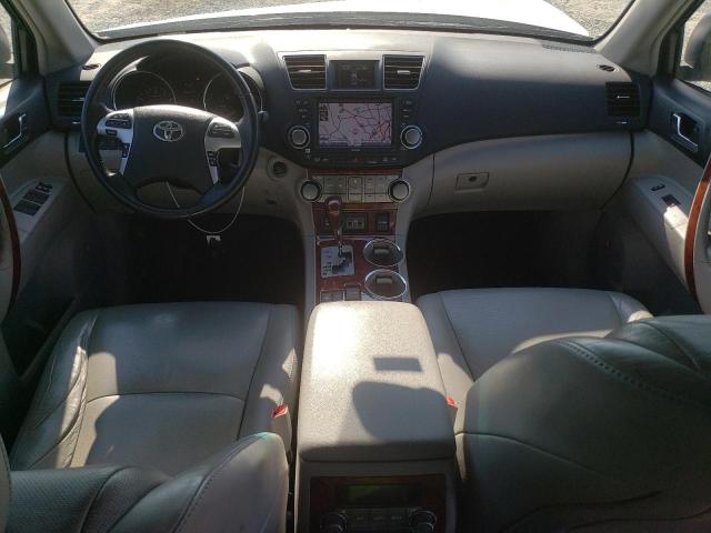 Photo 8 from auction – 2011 TOYOTA HIGHLANDER with VIN 5TDDK3EH3BS066876