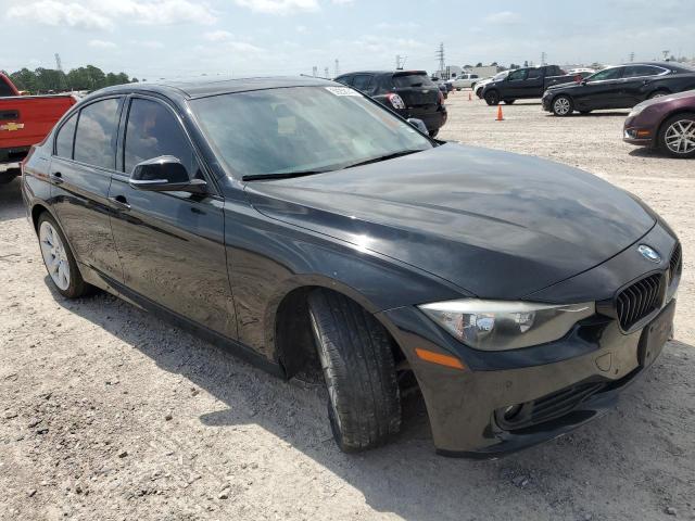 Снимка 4 от търг – 2015 BMW 320 I с VIN WBA3B1G59FNT07562