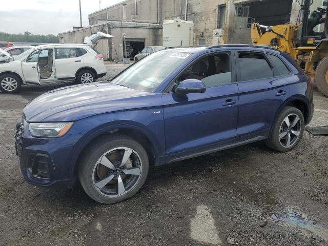 AUDI Q5 PREMIUM 2022 with VIN WA1EAAFY1N2013769 - Photo from auction