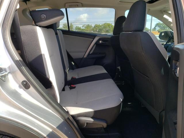 Photo 10 from auction – 2017 TOYOTA RAV4 XLE with VIN 2T3WFREV9HW366919