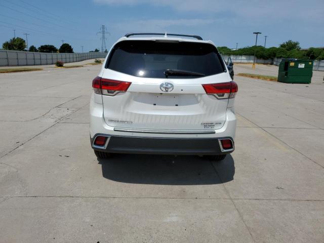 Photo 6 from auction – 2019 TOYOTA HIGHLANDER with VIN 5TDDZRFH2KS948621