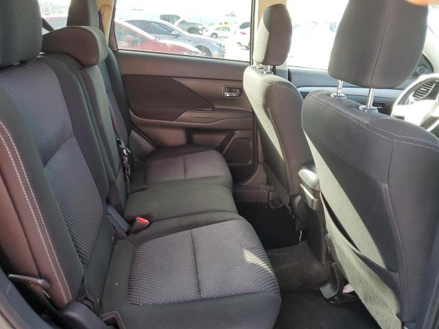 Photo 11 from auction – 2018 MITSUBISHI OUTLANDER with VIN JA4AD2A34JZ055975