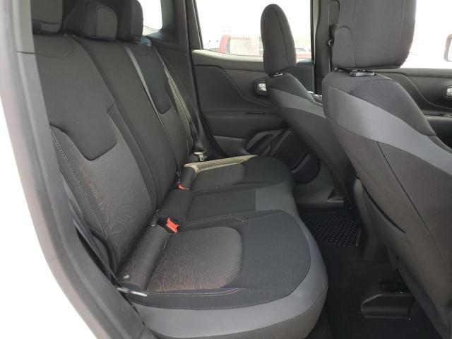 Photo 11 from auction – 2023 JEEP RENEGADE L with VIN ZACNJDB18PPP39764