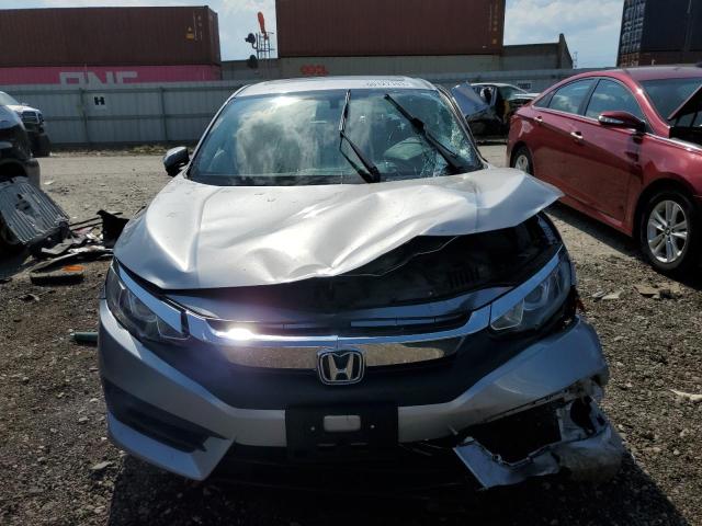 Photo 5 from auction – 2018 HONDA CIVIC EX with VIN 19XFC2F78JE017140