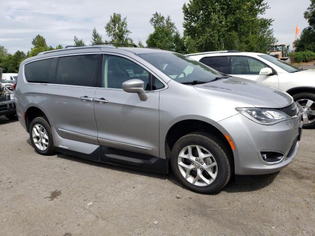 Photo 4 from auction – 2018 CHRYSLER PACIFICA T with VIN 2C4RC1EG0JR271657