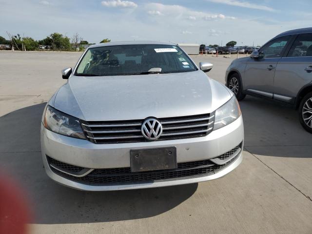 Photo 5 from auction – 2012 VOLKSWAGEN PASSAT SE with VIN 1VWBP7A36CC069488