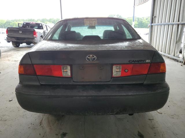 Photo 6 from auction – 2001 TOYOTA CAMRY CE with VIN 4T1BG22K91U830562