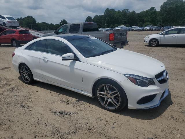 Photo 4 from auction – 2016 MERCEDES-BENZ E 550 with VIN WDDKJ7DB7GF334484