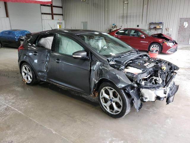 Photo 4 from auction – 2017 FORD FOCUS ST with VIN 1FADP3L99HL349019