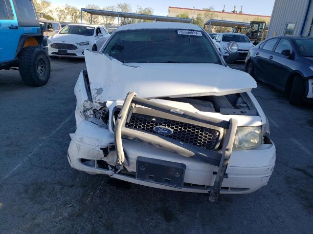 Photo 5 from auction – 2006 FORD CROWN VICT with VIN 2FAHP71W76X149693