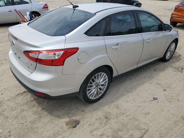 صورة رقم 3 من المزاد - 2012 FORD FOCUS SEL مع VIN 1FAHP3H27CL223781