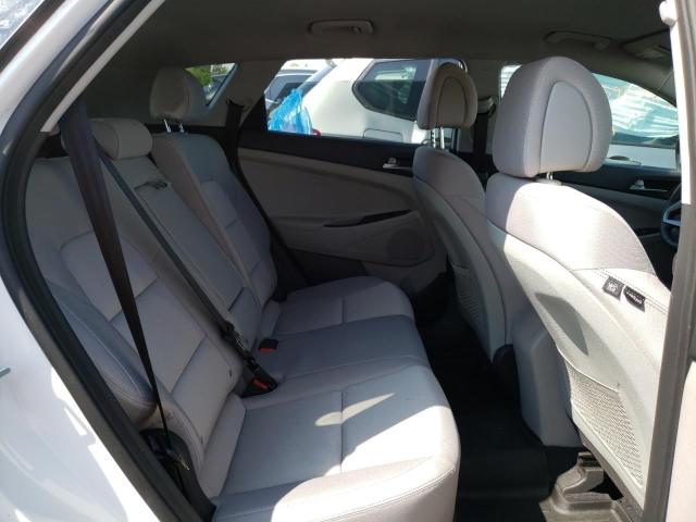 Photo 10 from auction – 2018 HYUNDAI TUCSON SEL with VIN KM8J3CA45JU677758