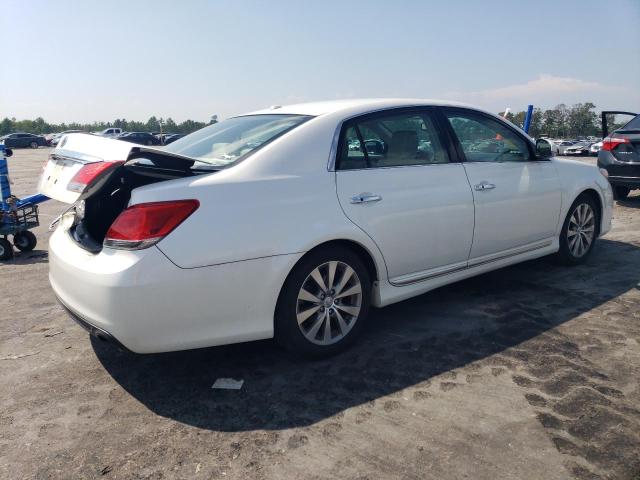 Photo 3 from auction – 2012 TOYOTA AVALON BAS with VIN 4T1BK3DB2CU452914
