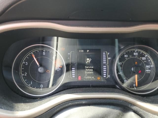 Photo 9 from auction – 2017 JEEP CHEROKEE L with VIN 1C4PJLCB7HW522773