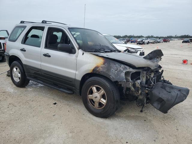 Photo 4 from auction – 2004 FORD ESCAPE XLS with VIN 1FMYU02184KB65183