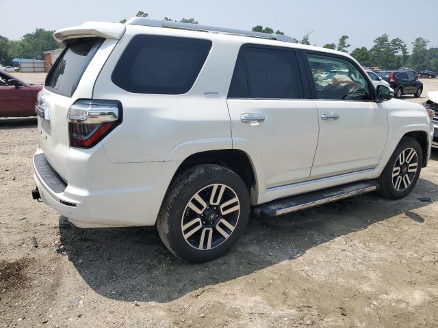 Photo 3 from auction – 2020 TOYOTA 4RUNNER SR with VIN JTEBU5JR9L5748160