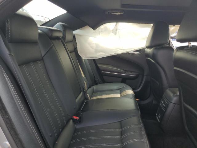 Photo 10 from auction – 2018 CHRYSLER 300 S with VIN 2C3CCAGG6JH149513