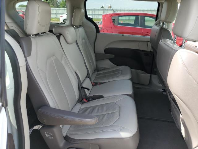 Photo 11 from auction – 2018 CHRYSLER PACIFICA T with VIN 2C4RC1BG6JR217414