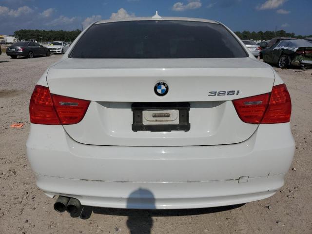 Photo 6 from auction – 2011 BMW 328 I with VIN WBAPH7C52BE681692
