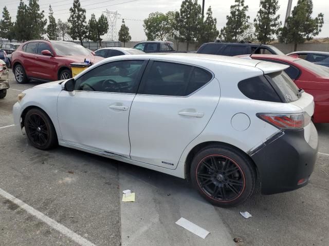 Photo 2 from auction – 2013 LEXUS CT 200 with VIN JTHKD5BH3D2164705