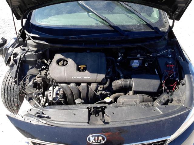 Photo 11 from auction – 2017 KIA FORTE LX with VIN 3KPFL4A74HE088400