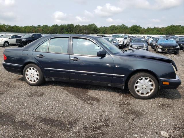Photo 4 from auction – 1997 MERCEDES-BENZ E 320 with VIN WDBJF55F3VA407131