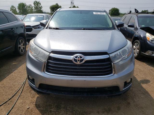 Foto 5 de la subasta – 2015 TOYOTA HIGHLANDER con VIN 5TDJKRFH9FS107344