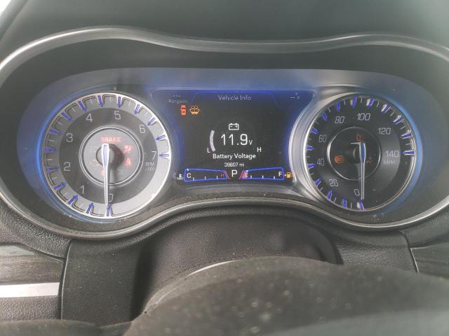 Photo 9 from auction – 2019 CHRYSLER 300 TOURIN with VIN 2C3CCAAG5KH641007