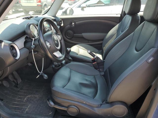 Photo 7 from auction – 2009 MINI COOPER with VIN WMWMF33579TU72309