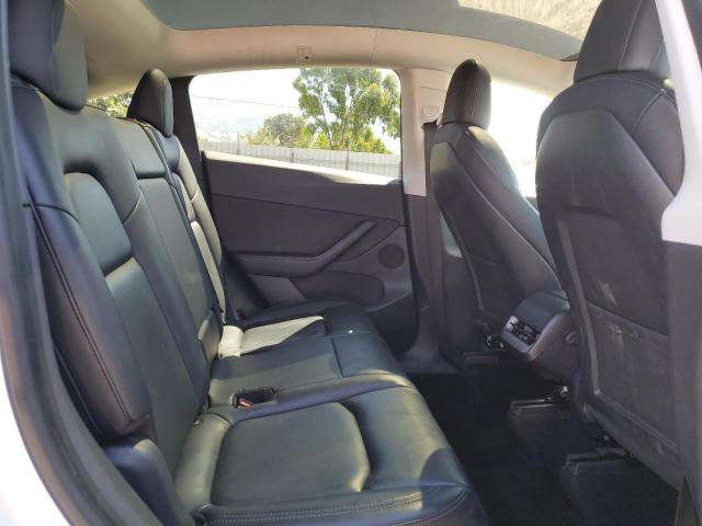 Photo 11 from auction – 2021 TESLA MODEL Y with VIN 5YJYGAEE1MF160050