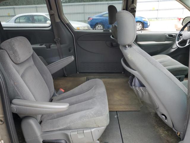 Photo 11 from auction – 2005 CHRYSLER TOWN & COU with VIN 2C8GP54L85R407989
