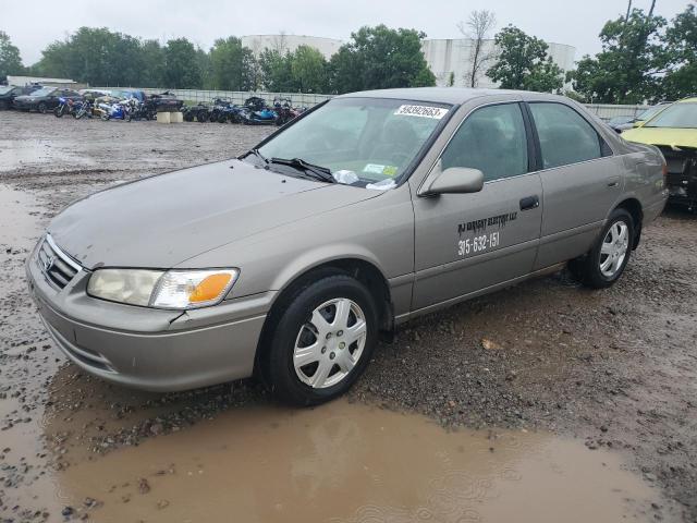 TOYOTA CAMRY CE 2001 with VIN 4T1BG22K51U024184 - Photo from auction