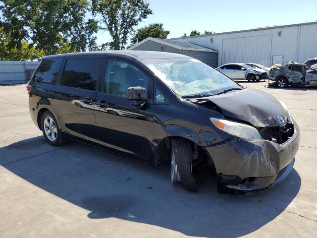 Photo 4 from auction – 2015 TOYOTA SIENNA with VIN 5TDZK3DC5FS558021