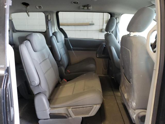 Photo 11 from auction – 2010 CHRYSLER TOWN AND C with VIN 2A4RR4DE8AR114761