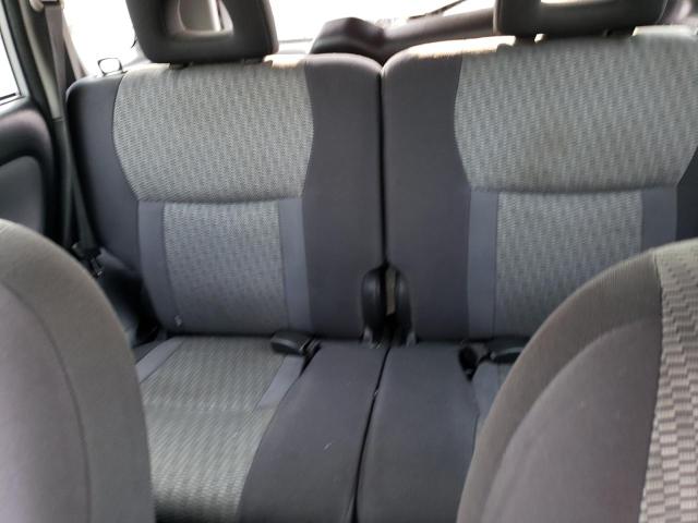 Photo 10 from auction – 2005 TOYOTA RAV4 with VIN JTEGD20V150047860