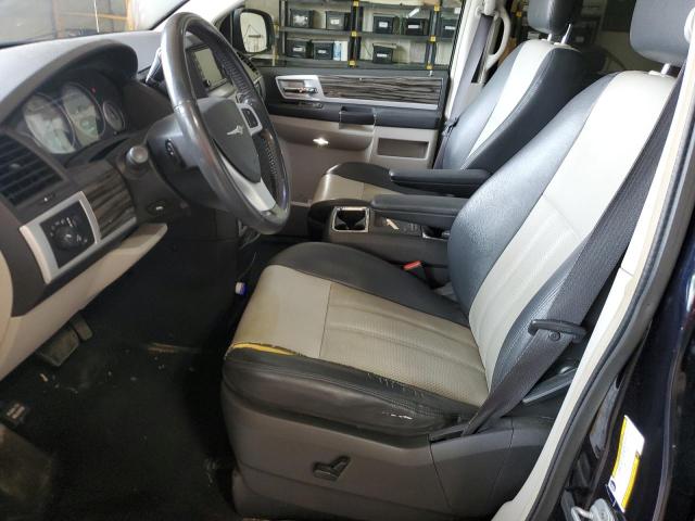 Photo 7 from auction – 2010 CHRYSLER TOWN & COU with VIN 2A4RR5D17AR273774