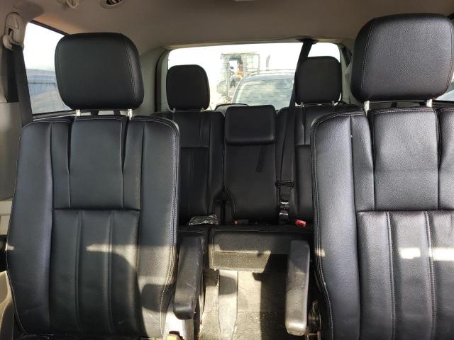 Photo 10 from auction – 2013 CHRYSLER TOWN & COU with VIN 2C4RC1BGXDR743890