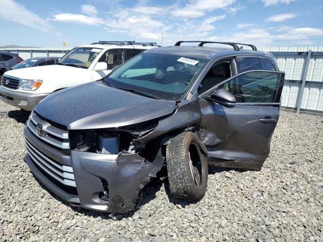 TOYOTA HIGHLANDER 2018 z numerem VIN 5TDJZRFH5JS912875 - Zdjęcie z aukcji