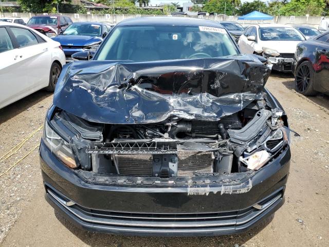 Photo 5 from auction – 2016 VOLKSWAGEN PASSAT with VIN 1VWAT7A36GC031174