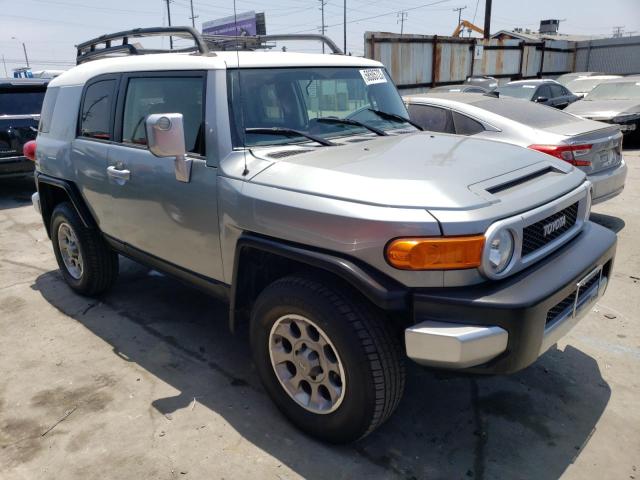 Photo 4 from auction – 2011 TOYOTA FJ CRUISER with VIN JTEBU4BF9BK111946