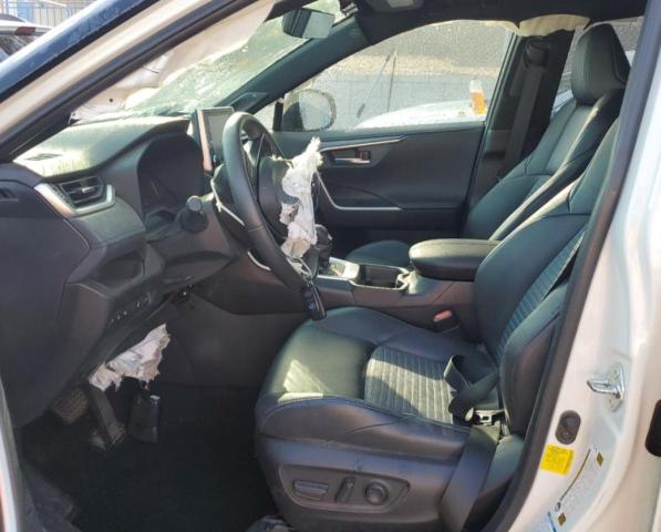 Photo 7 from auction – 2020 TOYOTA RAV4 XSE with VIN JTMEWRFV8LD529530