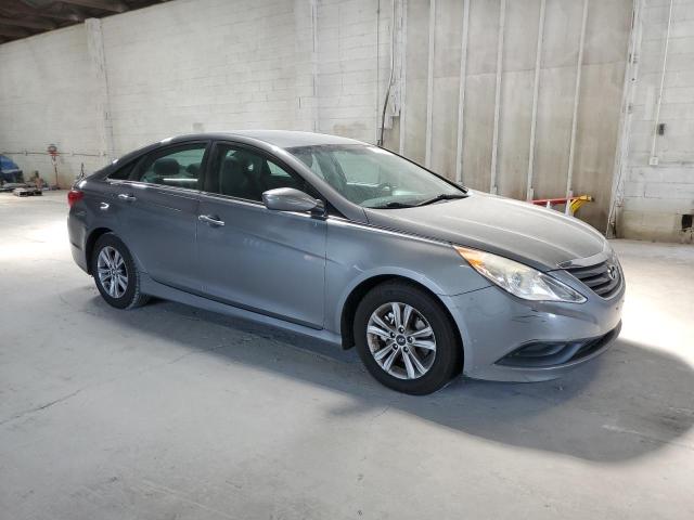 Photo 4 from auction – 2014 HYUNDAI SONATA GLS with VIN 5NPEB4AC9EH837307