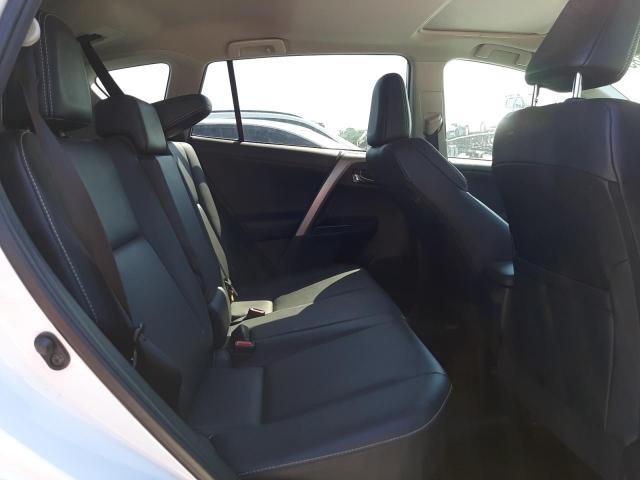 Photo 11 from auction – 2017 TOYOTA RAV4 LIMIT with VIN 2T3DFREV2HW619246
