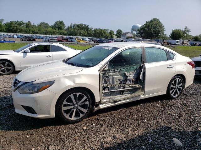 NISSAN ALTIMA 2.5 2017 with VIN 1N4AL3APXHC279983 - Photo from auction
