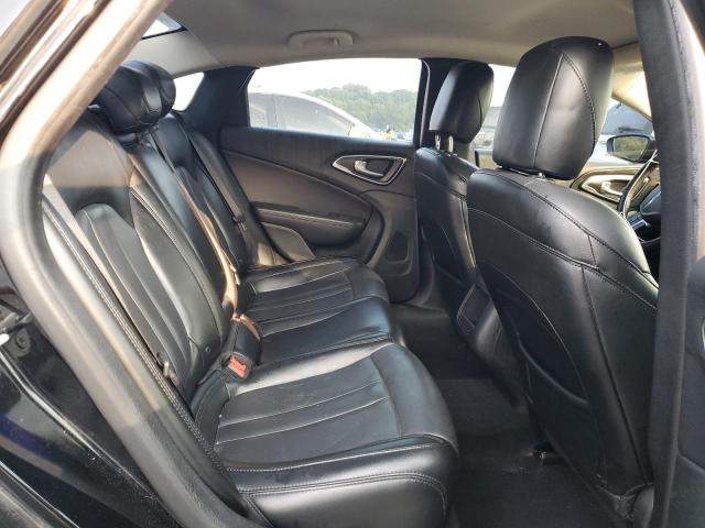 Photo 10 from auction – 2017 CHRYSLER 200 LIMITE with VIN 1C3CCCAB1HN507708