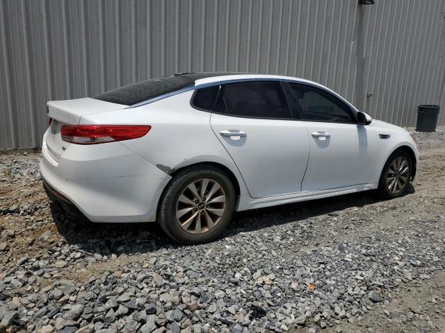 Foto 3 de la subasta – 2016 KIA OPTIMA EX con VIN 5XXGU4L35GG050868