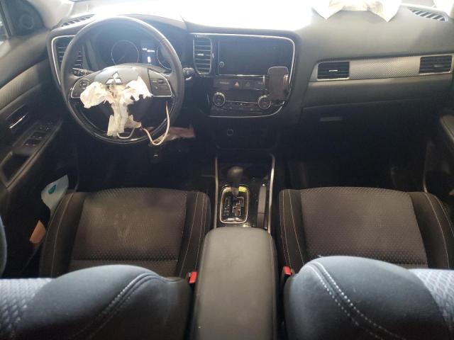 Photo 8 from auction – 2018 MITSUBISHI OUTLANDER with VIN JA4AD3A30JZ016936